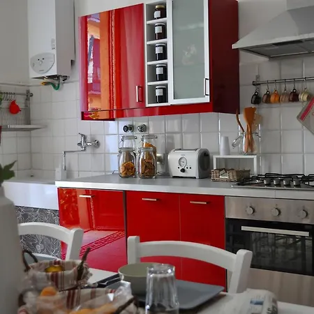 לינה וארוחת בוקר Libeccio Bed & Breakfast מילאנו