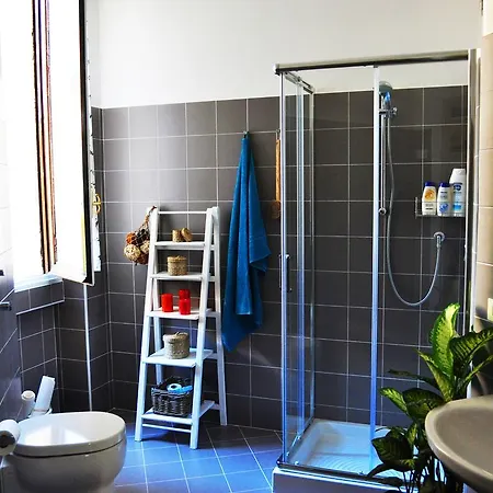 Oda ve Kahvaltı Libeccio Bed & Breakfast Milano